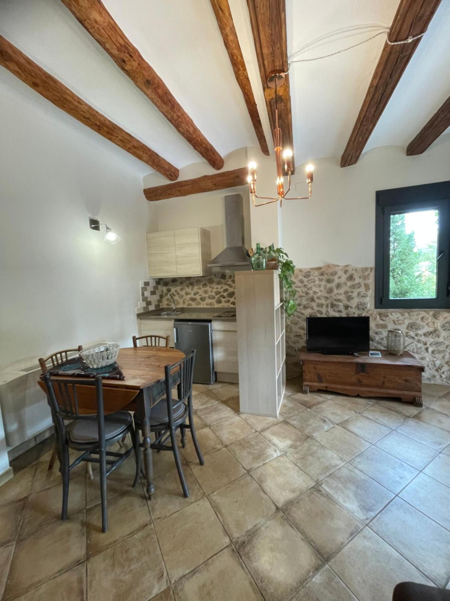 Maset Del Riu Guest House Valderrobres Bagian luar foto