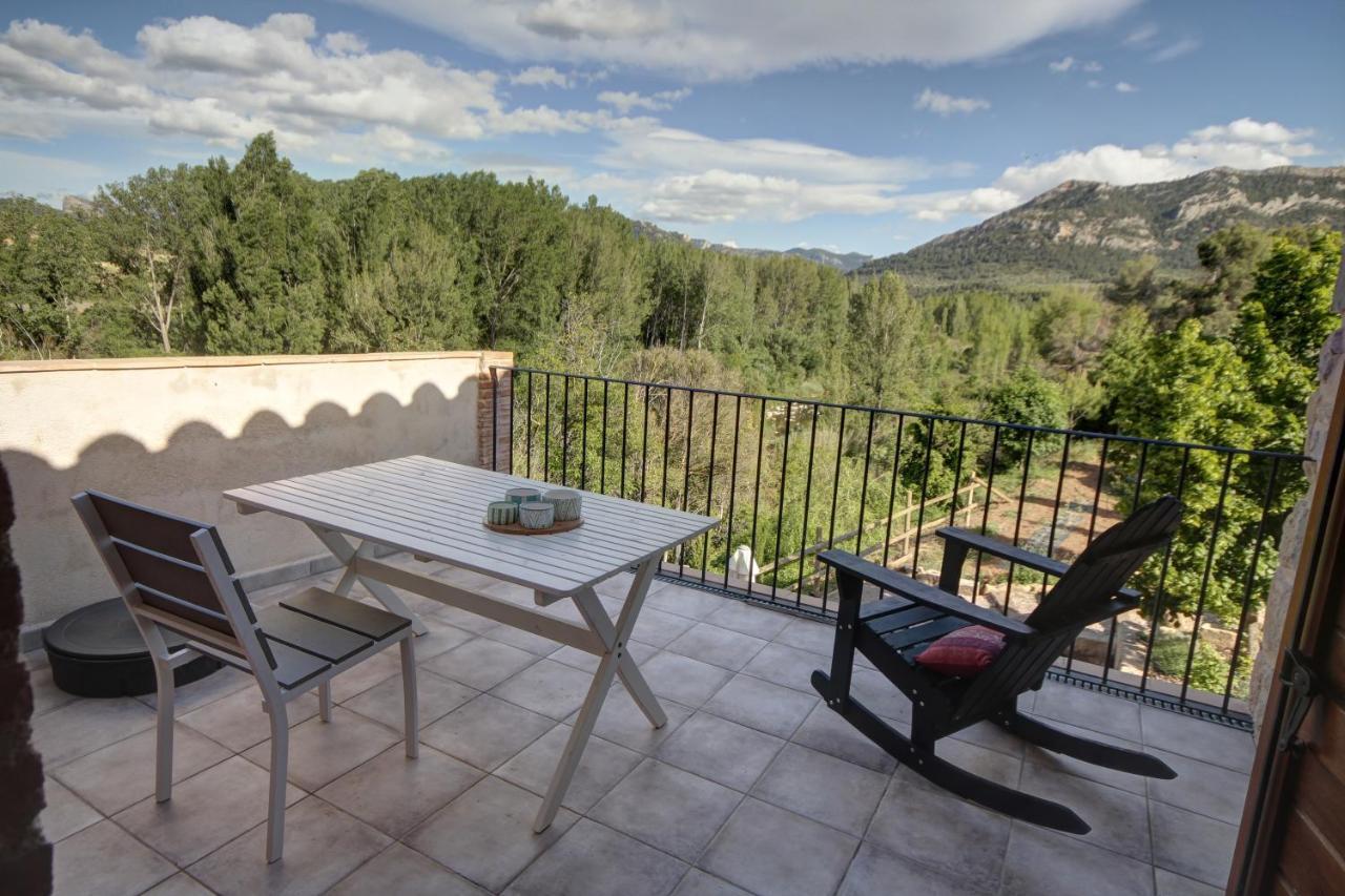 Maset Del Riu Guest House Valderrobres Bagian luar foto